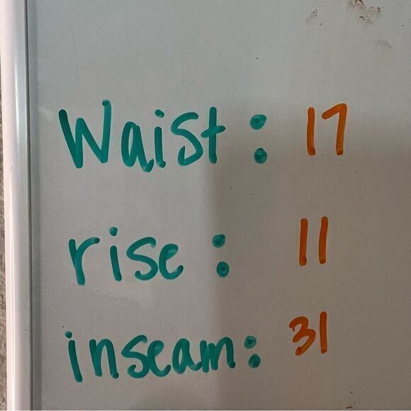 Signature by Levi's Medium Blue High Rise Modern Slim Jeans Womens Size 33 - Picture 9 of 9